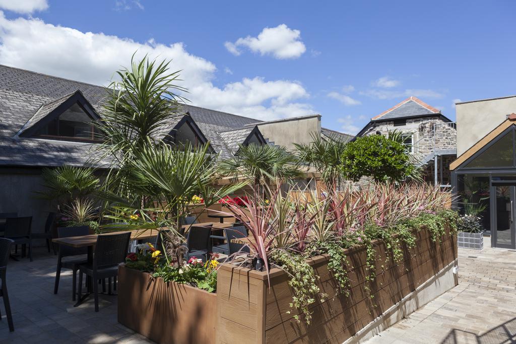 The White Hart Hotel Wetherspoon Okehampton Eksteriør bilde