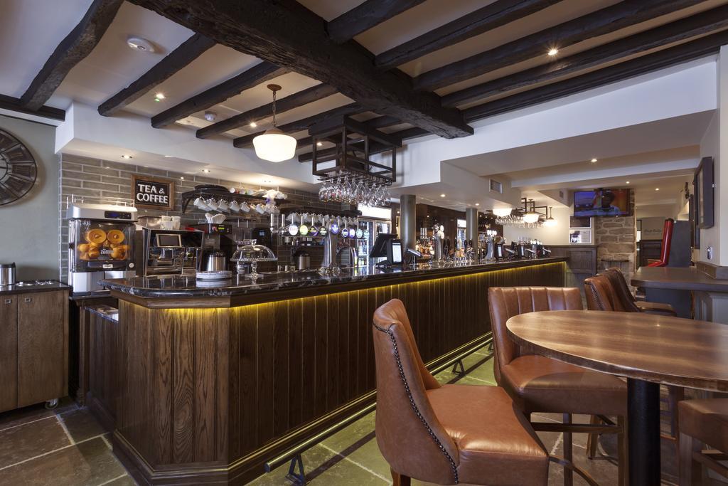 The White Hart Hotel Wetherspoon Okehampton Eksteriør bilde